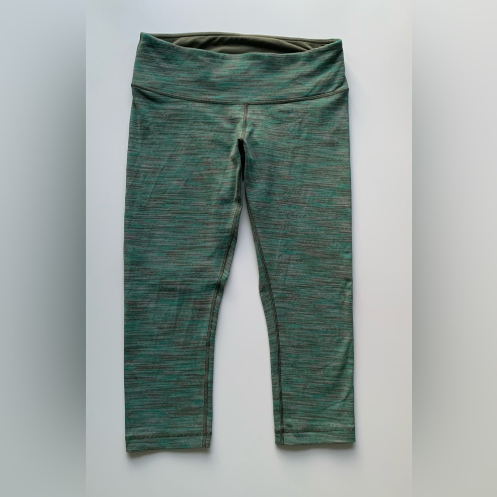 Lululemon Fatigue Green We Are From Space Wunder Under Crop - Picture 3 of 6